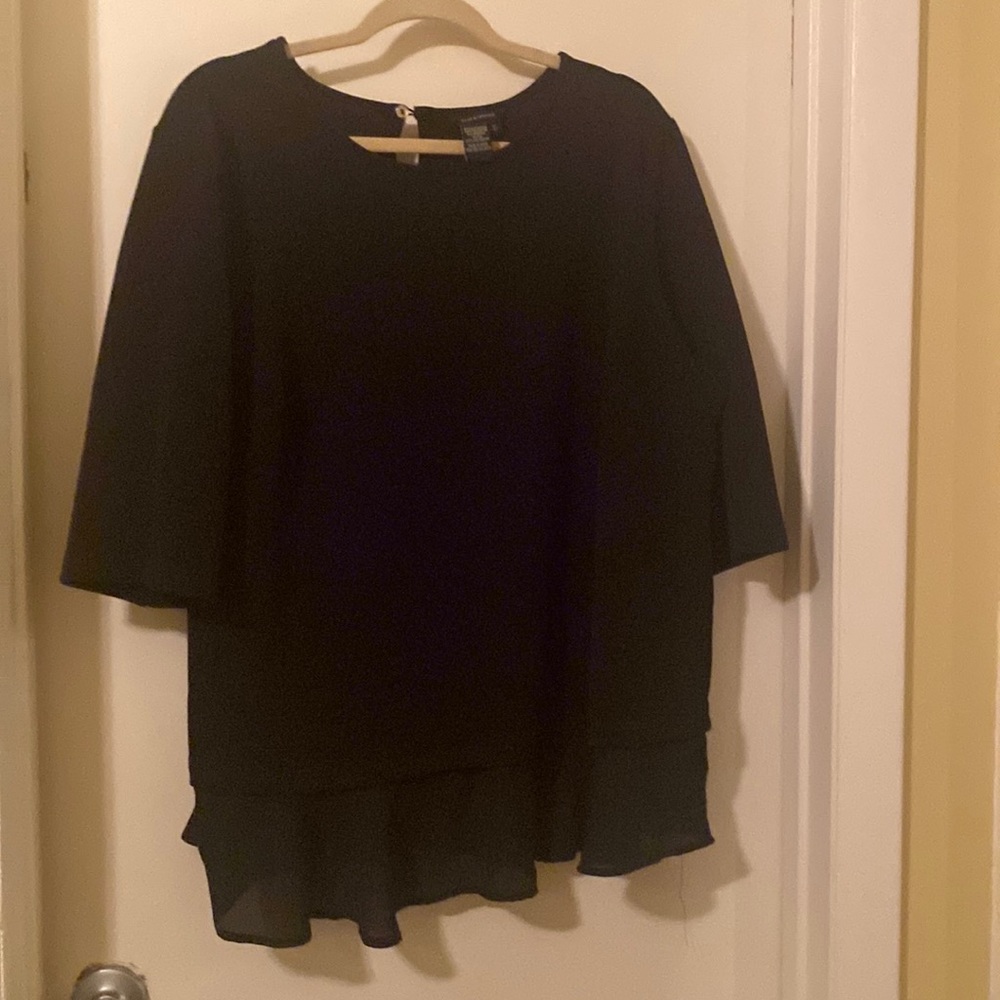 Pretty black shirt